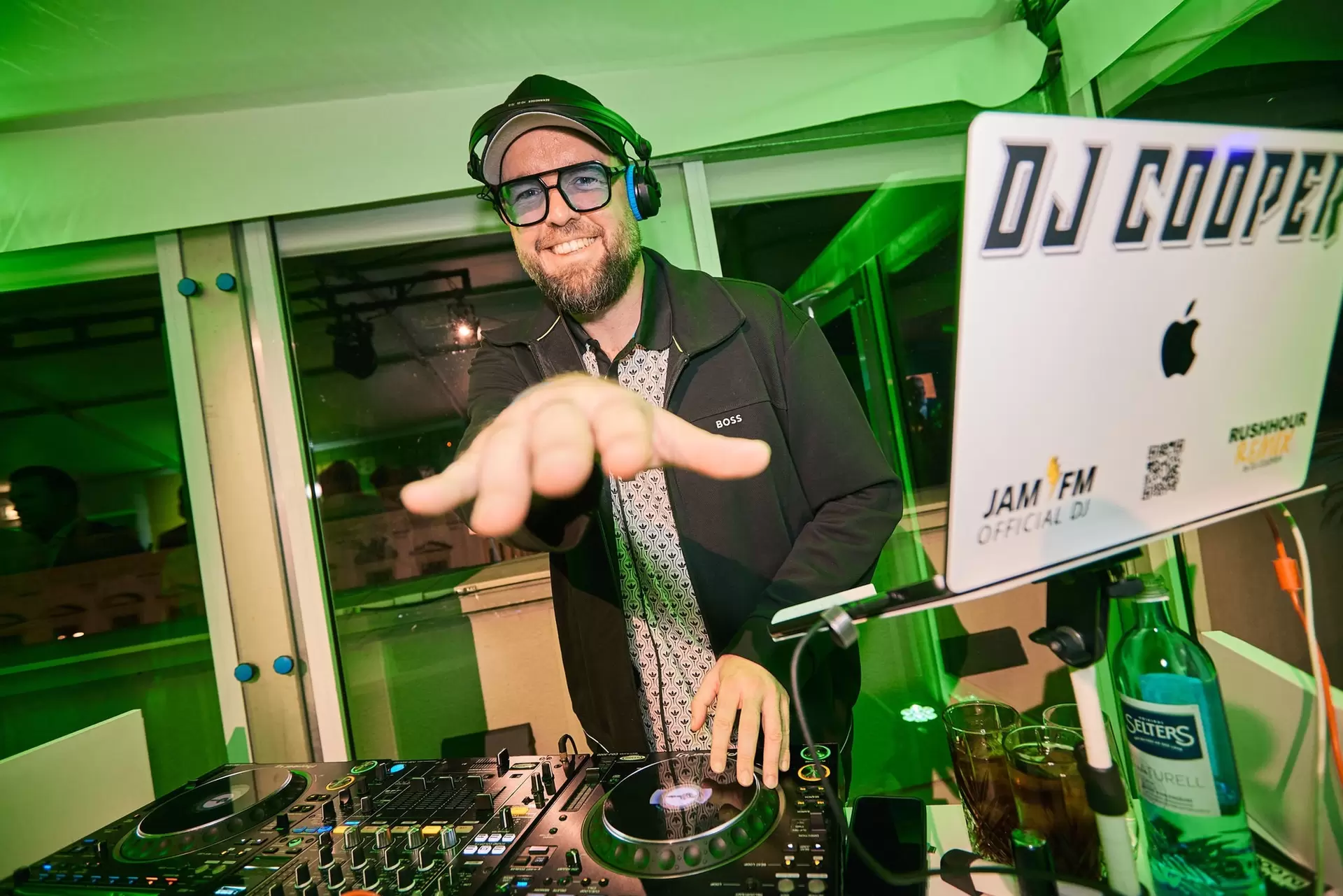 DJ Cooper at the Bertelsmann Party