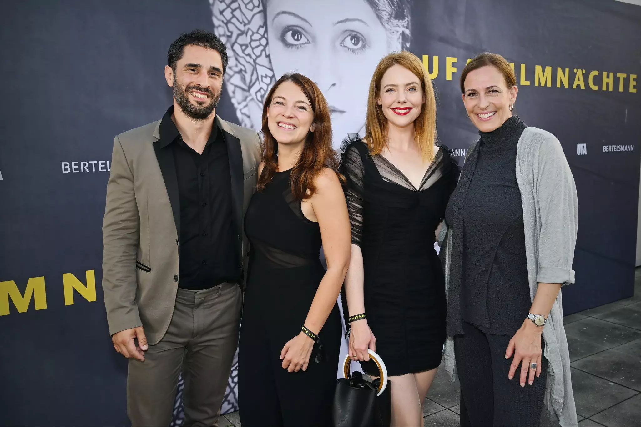 Jan Kittmann, Iris Mareike Steen, Olivia Marei und Ulrike Frank, alle von GZSZ