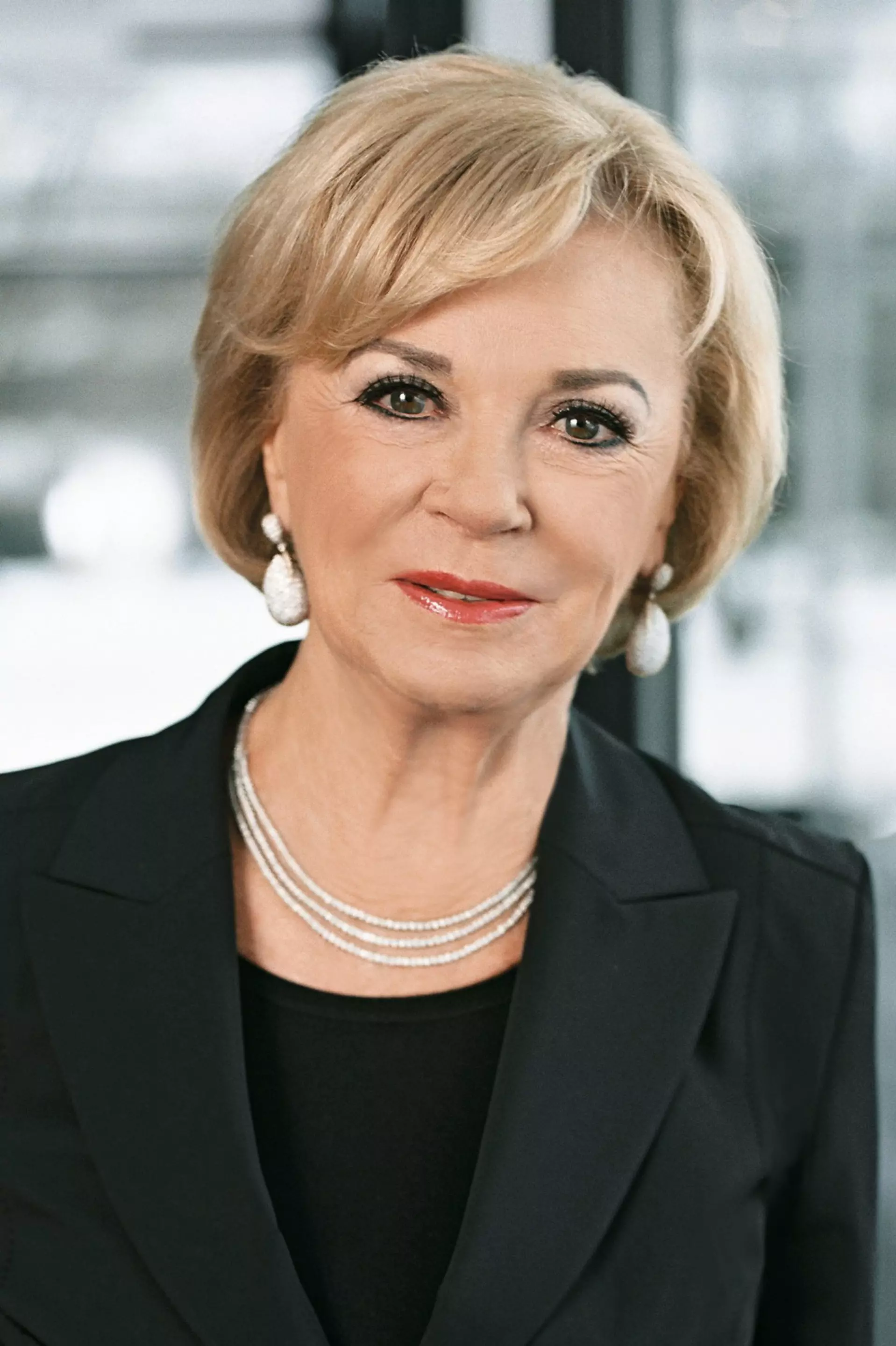 Portrait von Liz Mohn