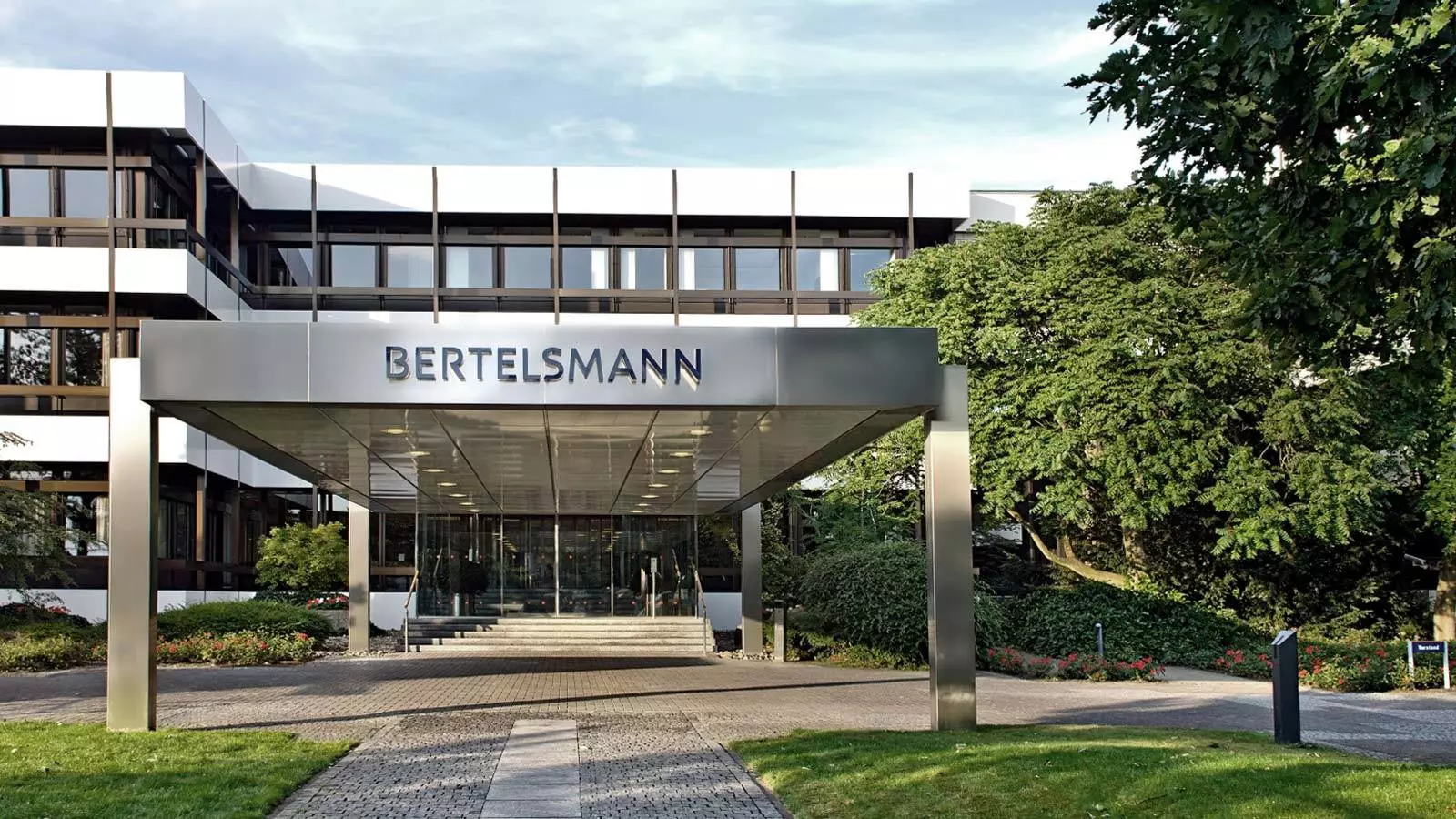 Außenansicht des Bertelsmann Corporate Centers in Gütersloh