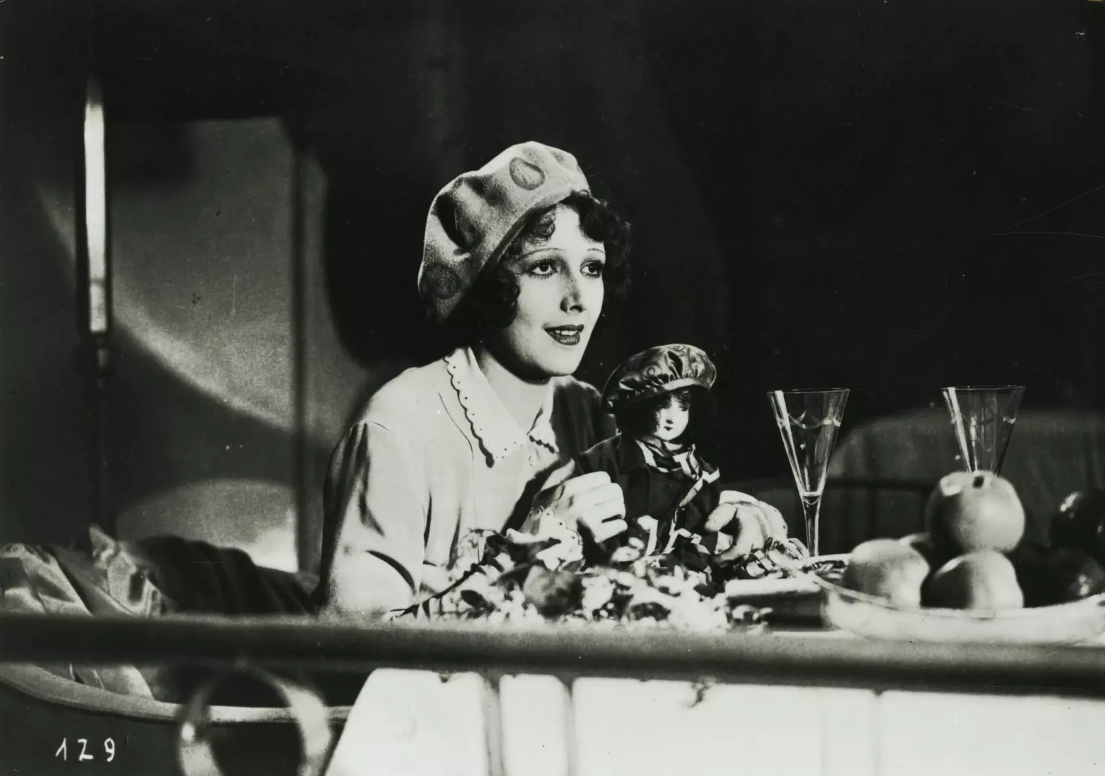 Filmszene aus dem Stummfilm "Der Sträfling von Stambul"