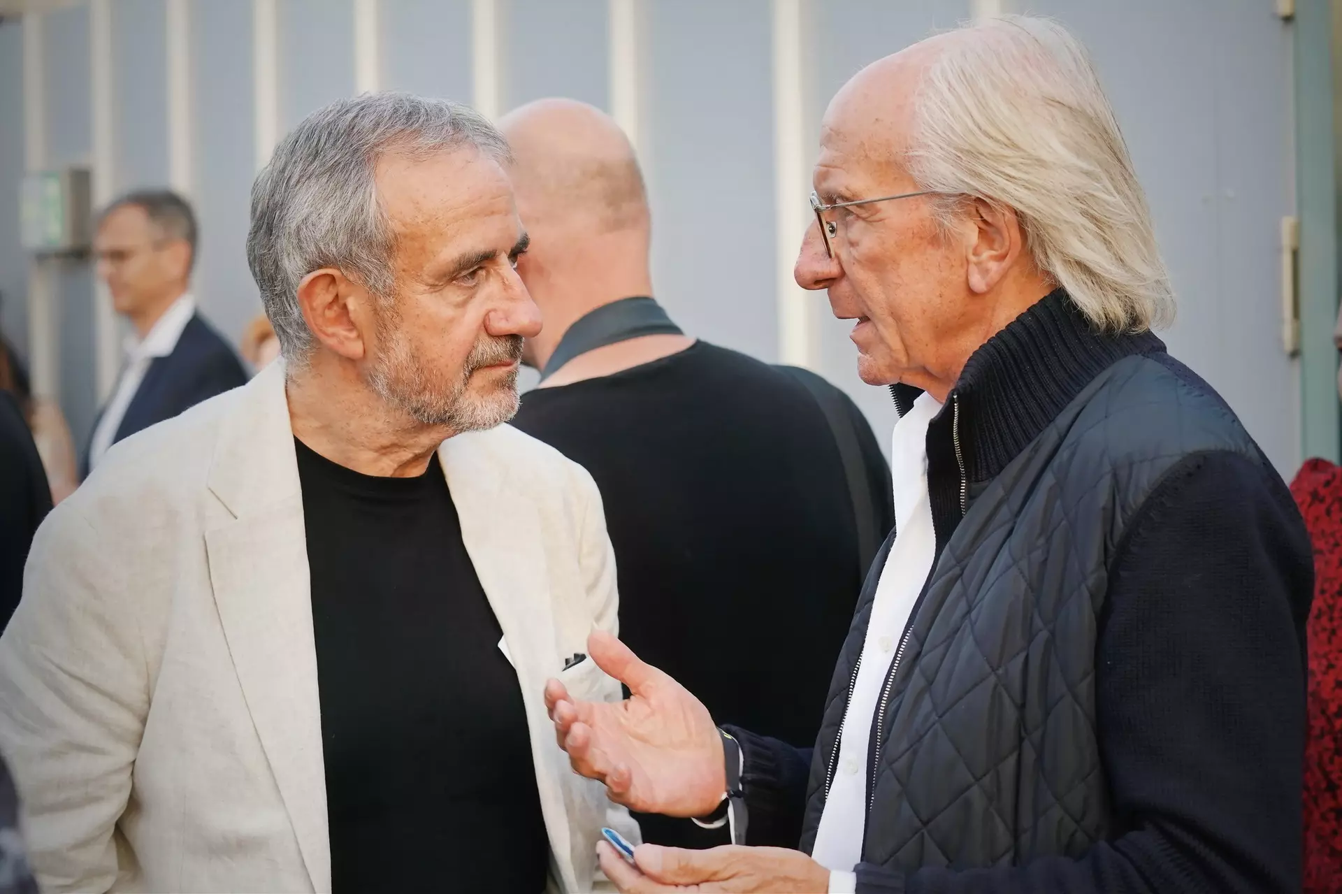 Hermann Parzinger und Produzent Wolf Bauer im Gespräch