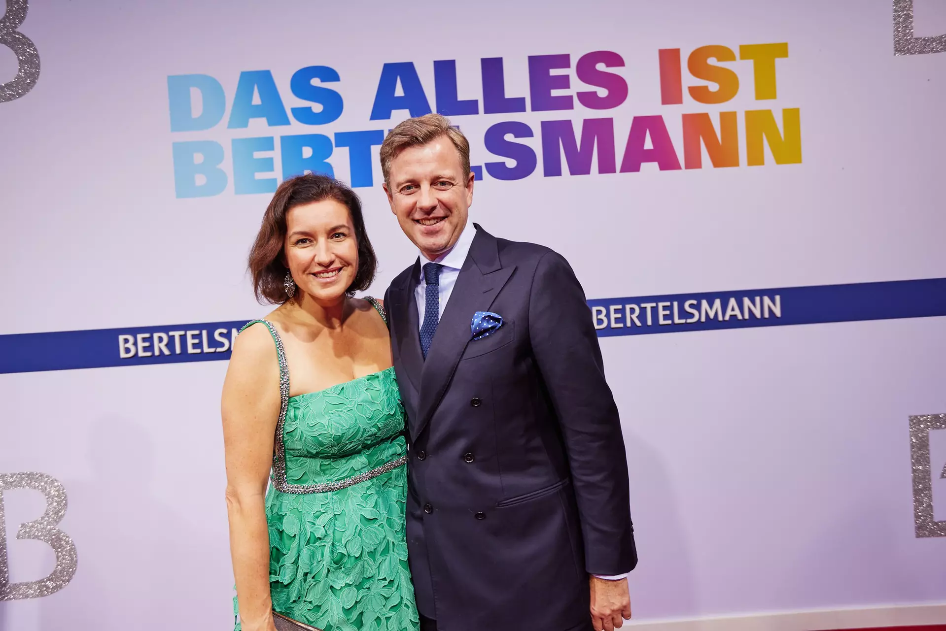 Dorothee Bär und Oliver Bär auf dem roten Teppich der Bertelsmann Party 2025.