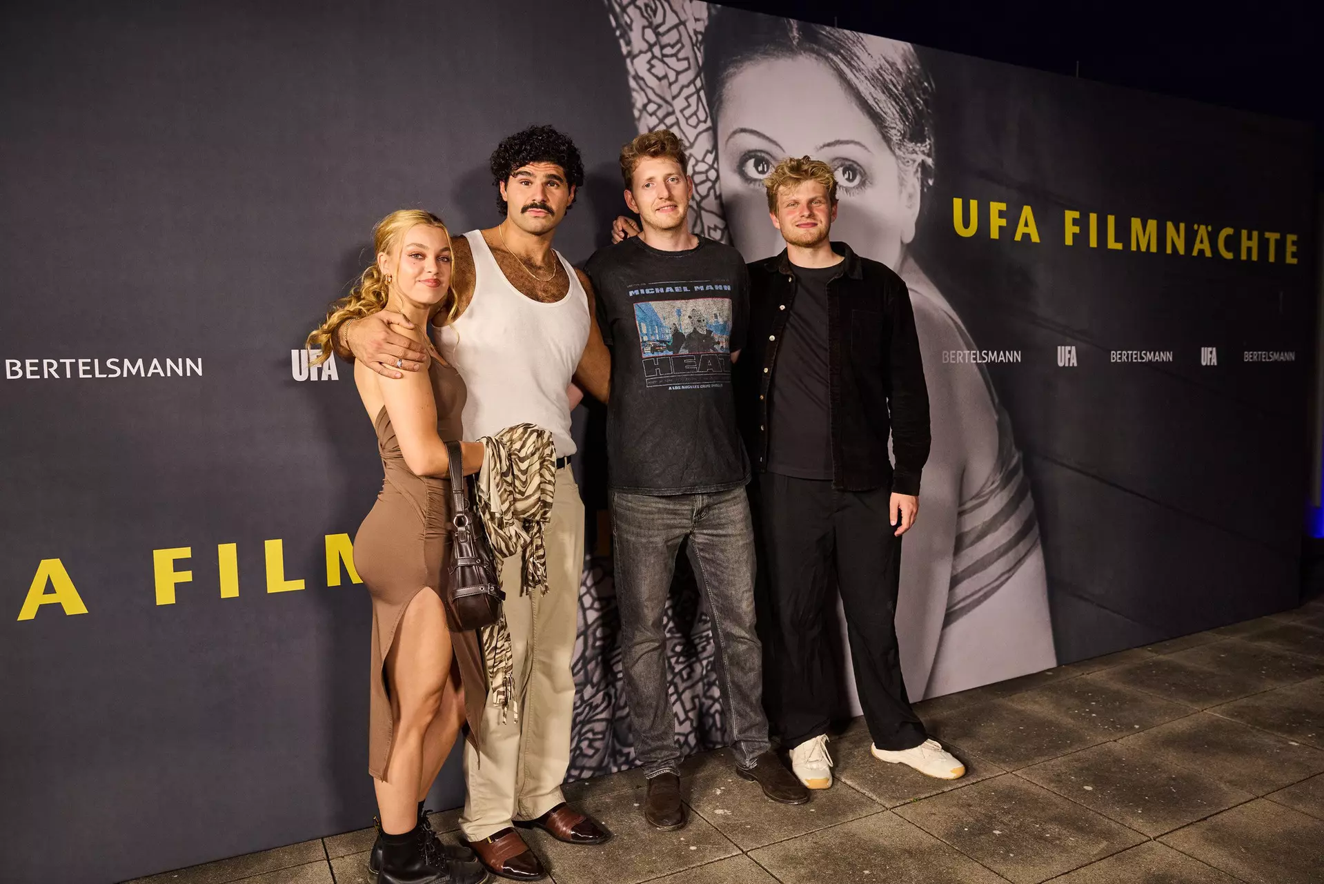 Gruppenfoto mit den Schauspielern Joulina Wahry, Samir Salim, Yves Guillaume und Jonathan Westphal